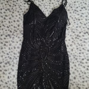 Windsor Black and Silver Bodycon Cocktail Dress